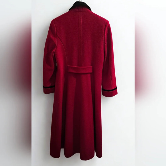 Offers Vintage Albert Nipon Red Long Coat - Picture 3 of 14